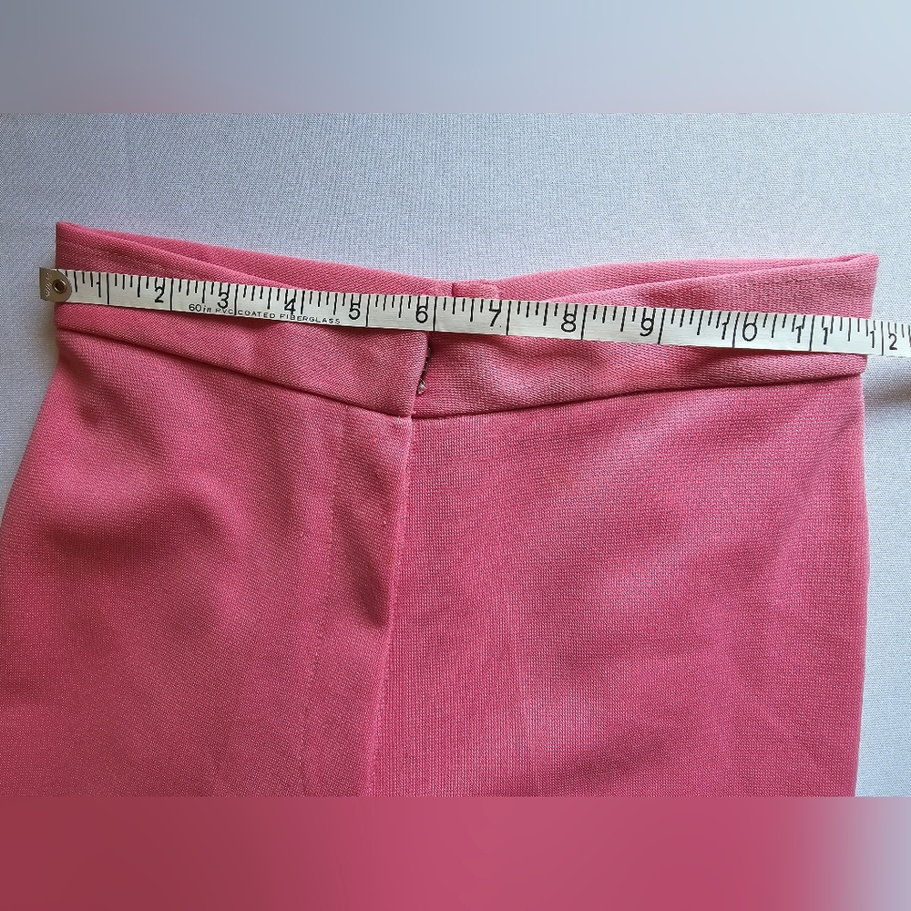 Vintage 70s Pink Taffy 2Piece Pantsuit Bellbottoms - Picture 9 of 16